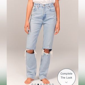 Abercrombie & Fitch 90s straight leg ripped jean